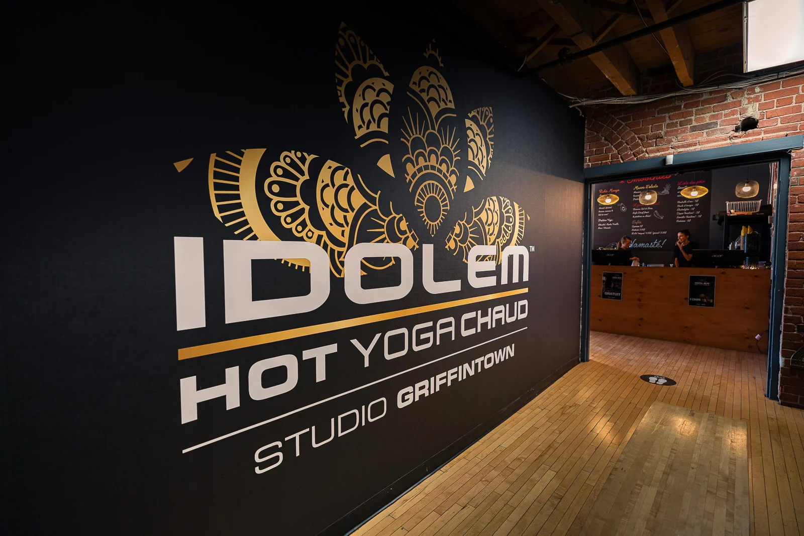 entree studio yoga idolem montreal